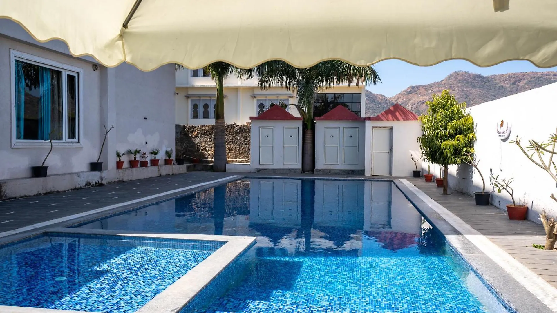 Hotel Surya Kothi Resort Udaipur