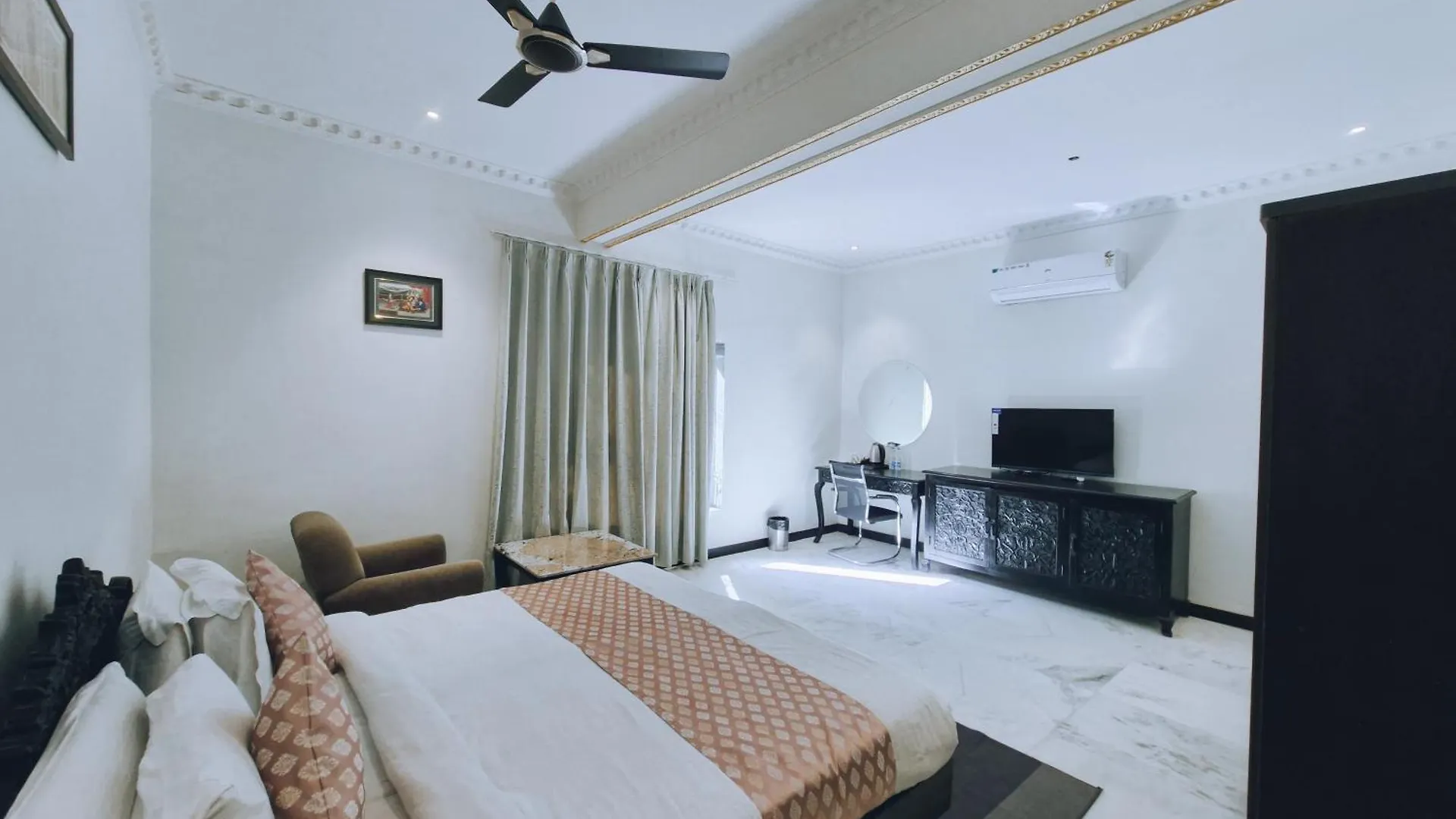 Surya Kothi Resort Udaipur India