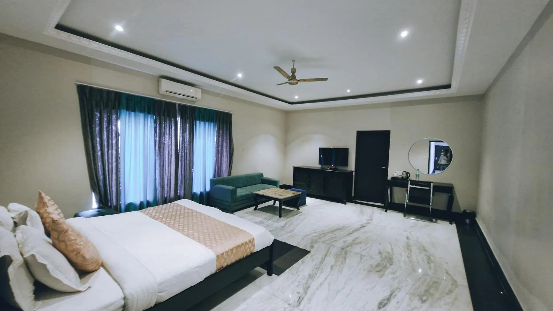 Surya Kothi Resort Udaipur Hotel