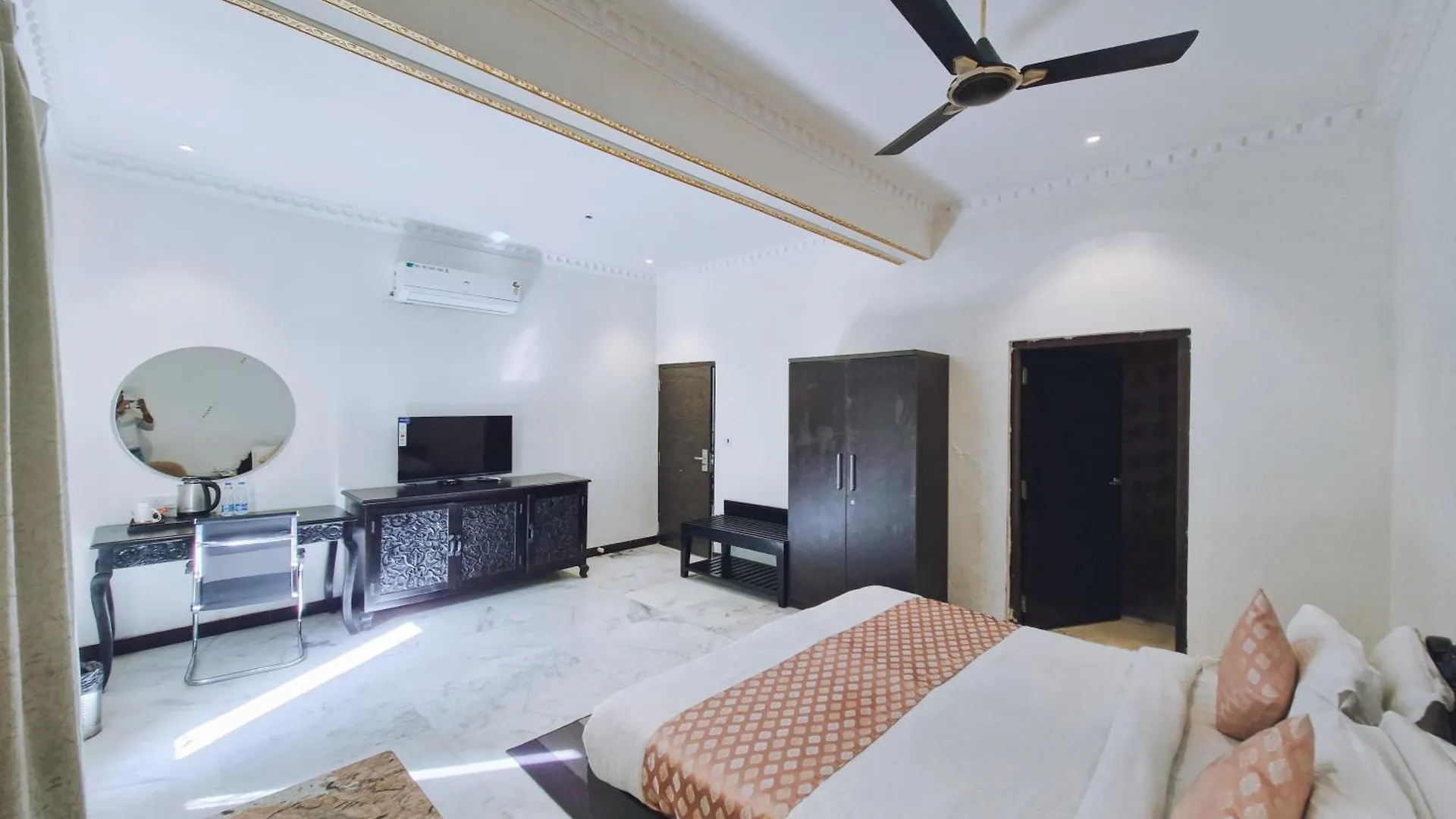 *** Hotel Surya Kothi Resort Udaipur India