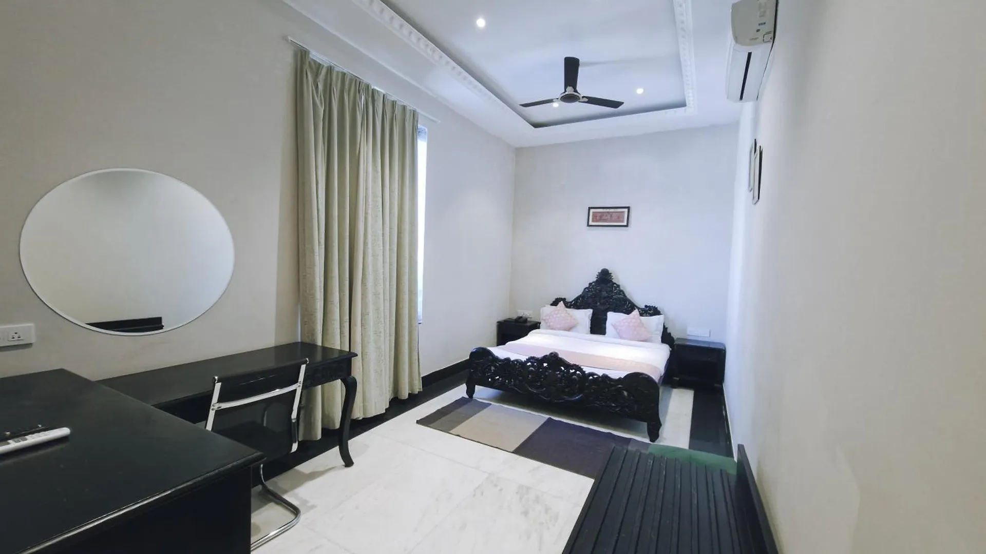 Surya Kothi Resort Udaipur Hotel