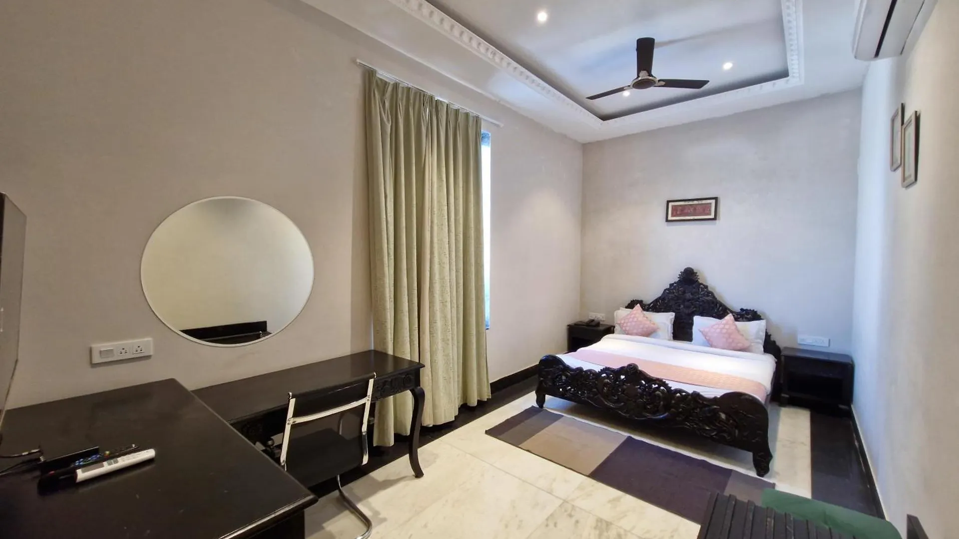 Surya Kothi Resort Udaipur 3*,