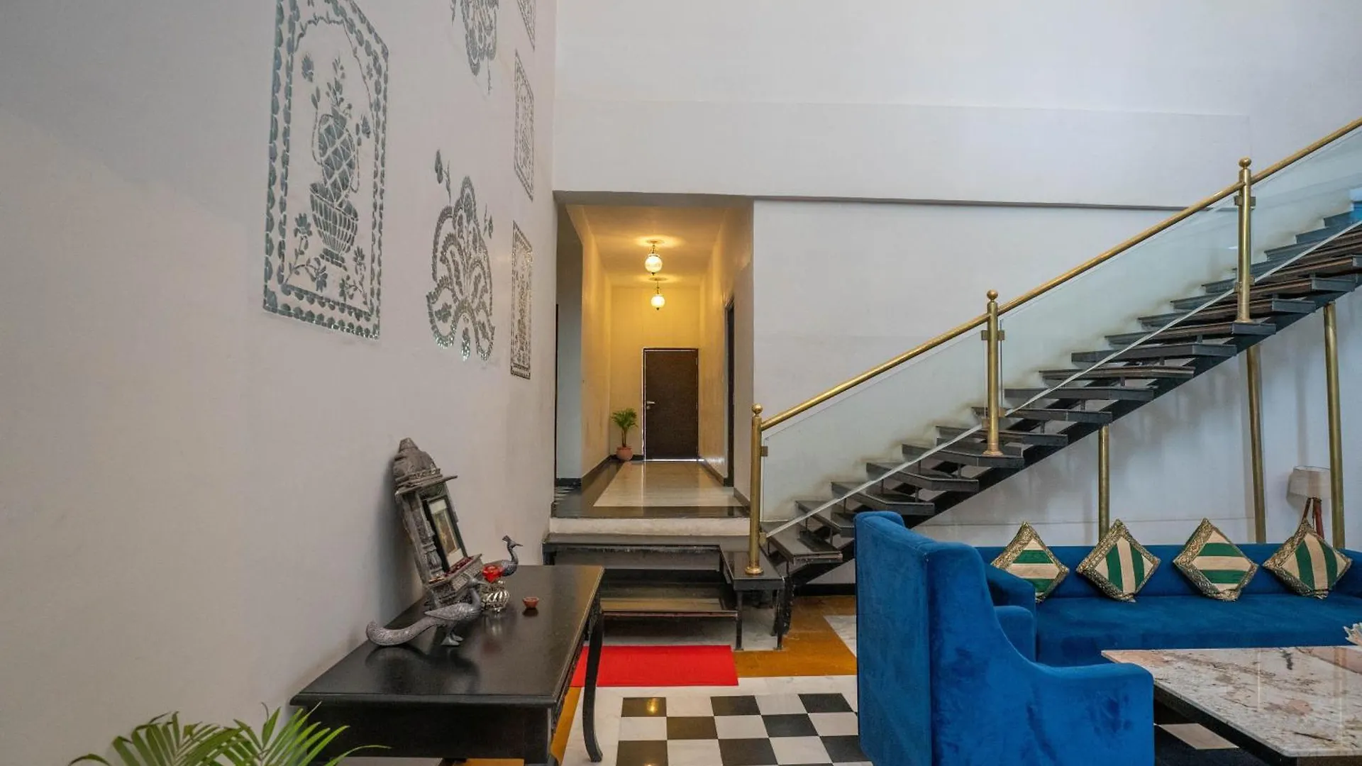 Surya Kothi Resort Udajpur 3*,
