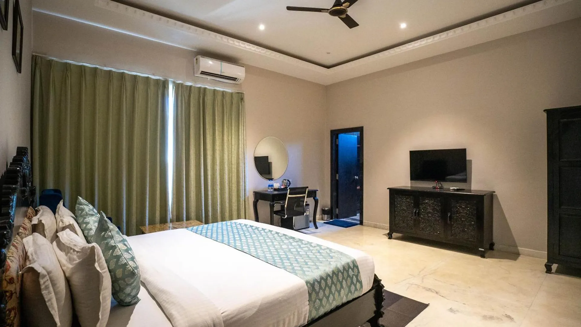 Surya Kothi Resort Udajpur