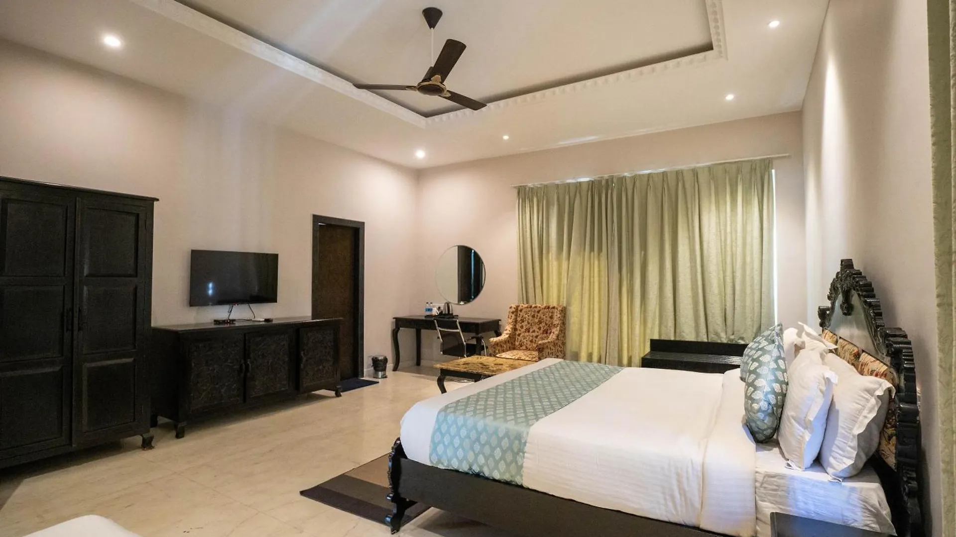 Hotel Surya Kothi Resort Udajpur