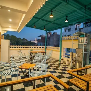 3* Hotel The Uddhav Elite