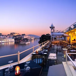 3* Hotel Sarovar - Facing Boutique On Pichola