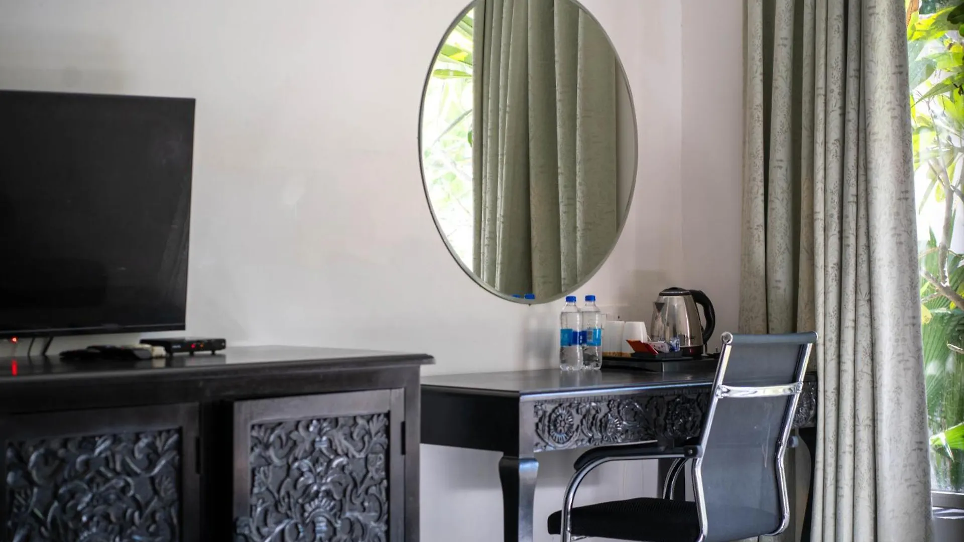 *** מלון אודייפור Surya Kothi Resort הודו